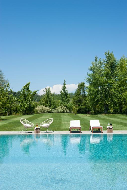 Relais 23 Hotel & Ristorante Castelnuovo Belbo Exterior photo