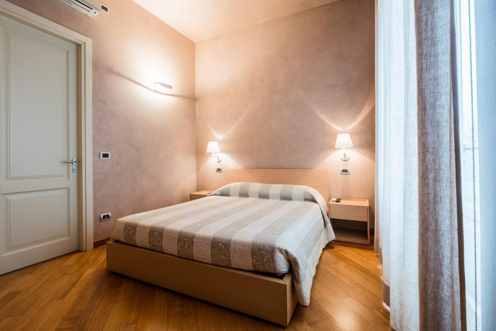 Relais 23 Hotel & Ristorante Castelnuovo Belbo Exterior photo